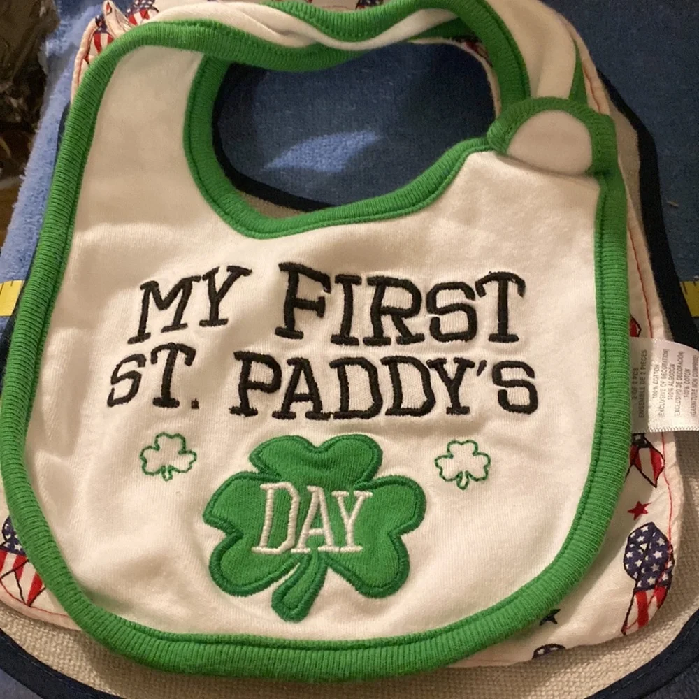 6 Baby Bibs